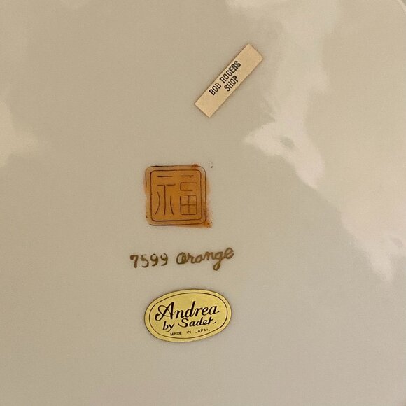 Andrea by Sadek Square Plate • Orange + Gold Trim • Asian-Inspired Tray - Picture 3 of 10